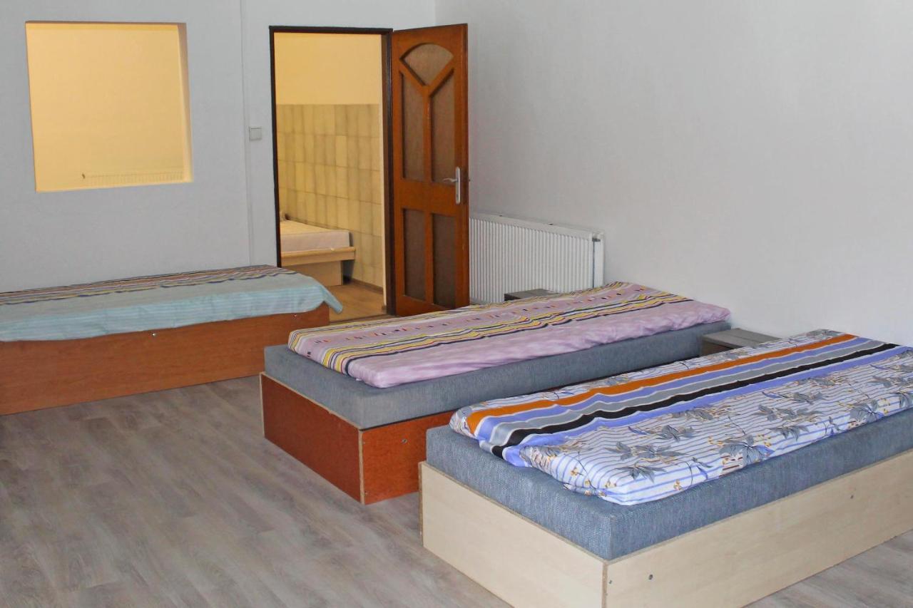 Dusan Apartments Orlová Esterno foto
